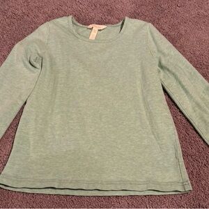 Green Long Sleeve Top